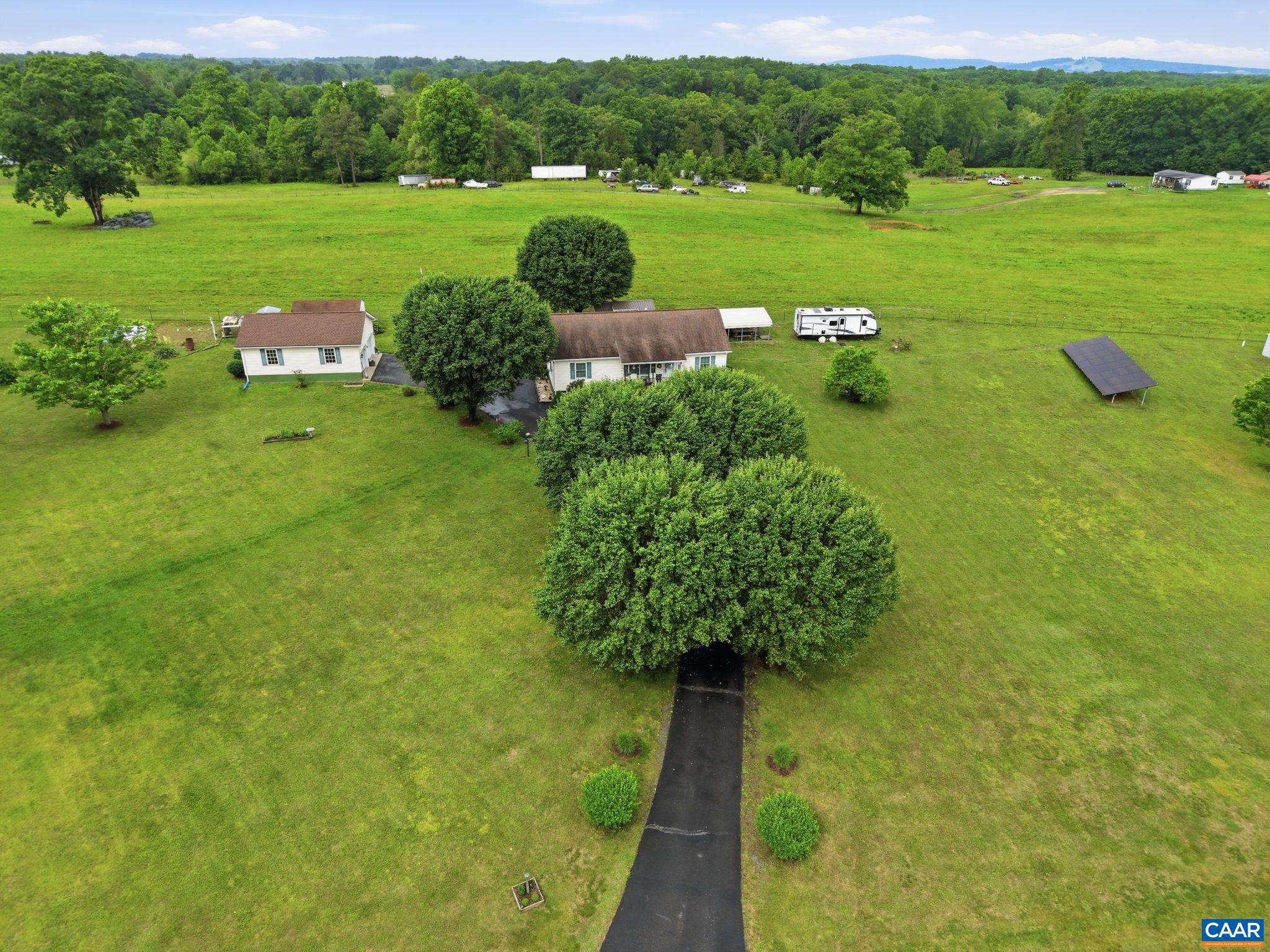 9402 Cedar Hollow Road Unionville, VA 22567 - Photo 8 of 73