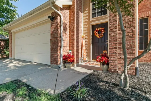 a view of a house with a patio