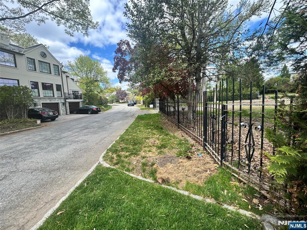 55-69 Bluff Road Fort Lee, NJ 07024 - Photo 13 of 15