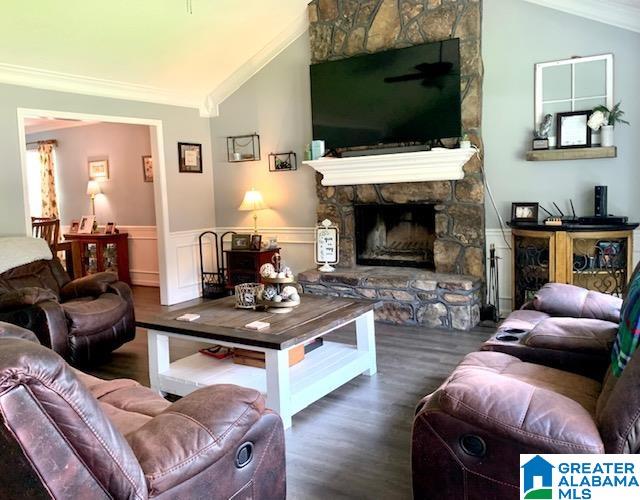 1532 Tropical Lane Alabaster, AL 35007 - Photo 2 of 22