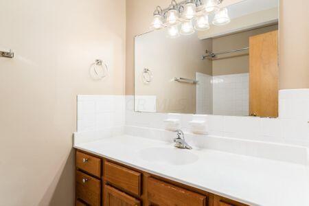 1518 Fishinger Road Columbus, OH 43221 - Photo 25 of 41 hall bath 1