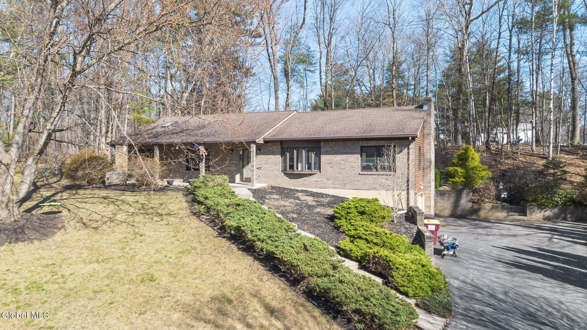 19 Crown Point Ballston, NY 12019 - Photo 2 of 58 3-web-or-mls-19-crown-point
