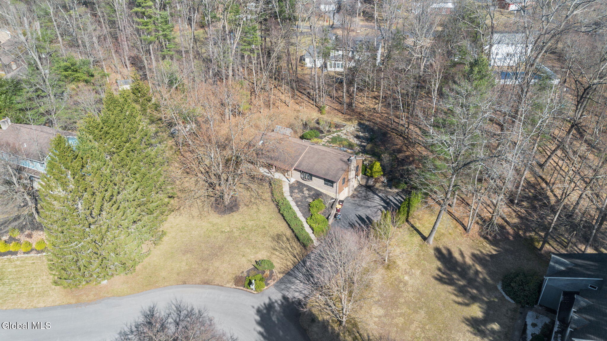 19 Crown Point Ballston, NY 12019 - Photo 6 of 58 60-web-or-mls-19-crown-point
