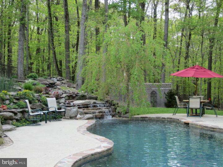 1449 Wrightstown Road Newtown, PA 18940 - Photo 21 of 25 Gallery Image 21
