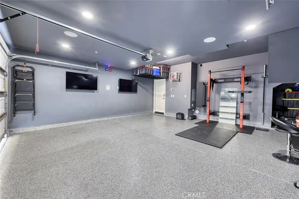 $3,600 | 925 Clementine Court, Unit C, Azusa, CA 91702