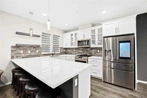 $3,600 | 925 Clementine Court, Unit C, Azusa, CA 91702