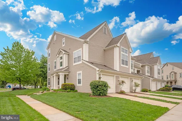 $348,900 | 19948 Gateshead Circle, Unit 76, Germantown, MD 20876