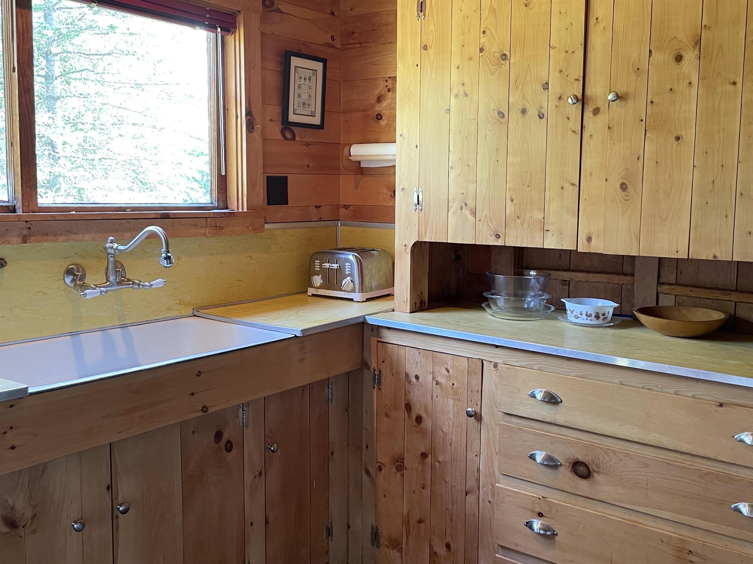 106 Blockhouse Road Greensboro, VT 05841 - Photo 14 of 28