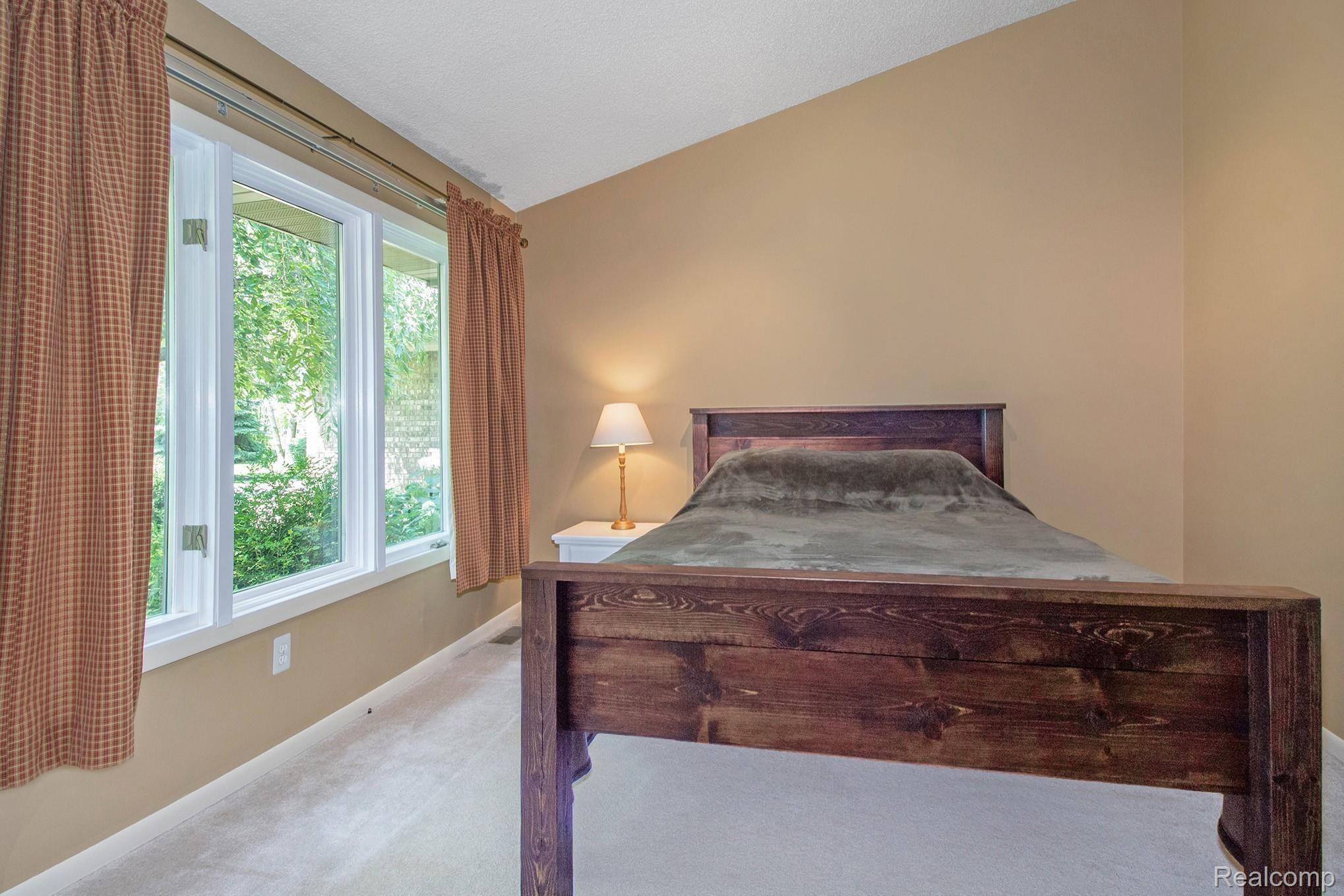 3587 Cedar Lake Road Howell, MI 48843 - Photo 21 of 38 22.jpg