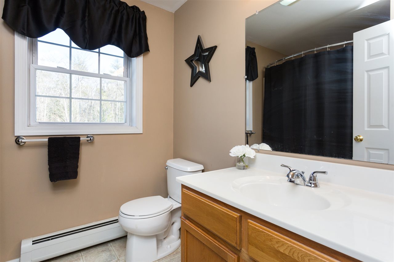 47 Ridgeview Drive Milton, NH 03851 - Photo 31 of 40