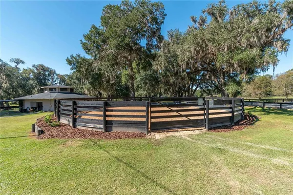 $1,995,000 | 8820 Northwest 130th Street, Reddick, FL 32686