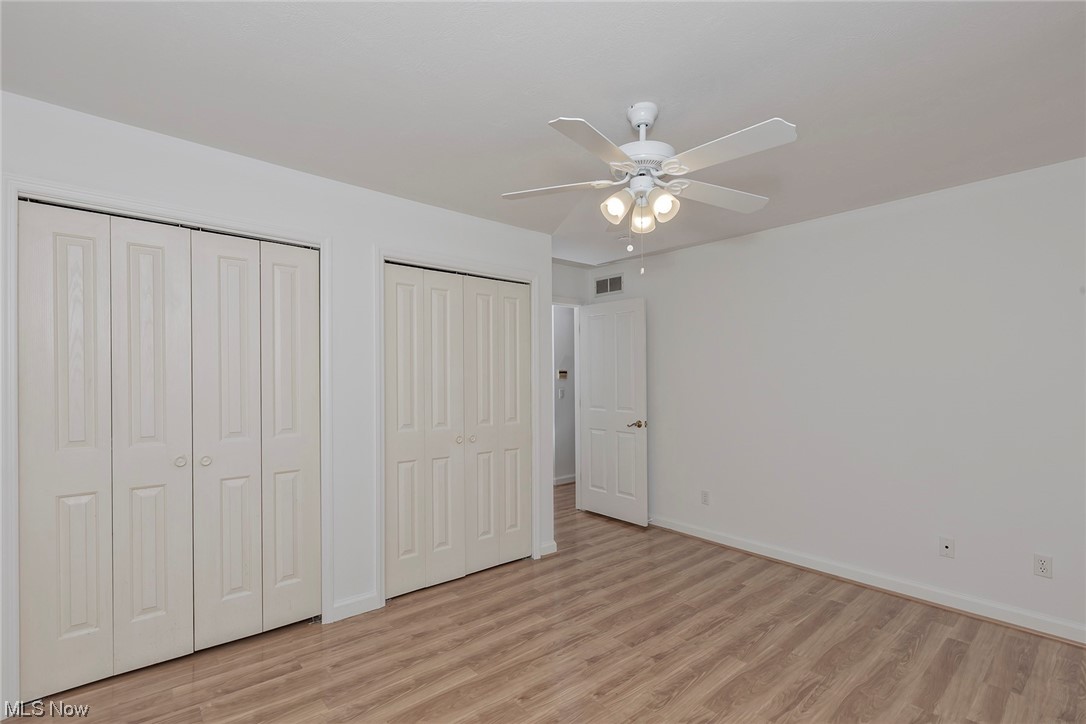 3850 Ellendale Road Moreland Hills, OH 44022 - Photo 30 of 39 Bedroom with double door closets