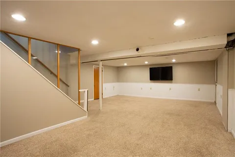 $325,000 | 8878 Westbrooke Drive, Overland Park, KS 66212