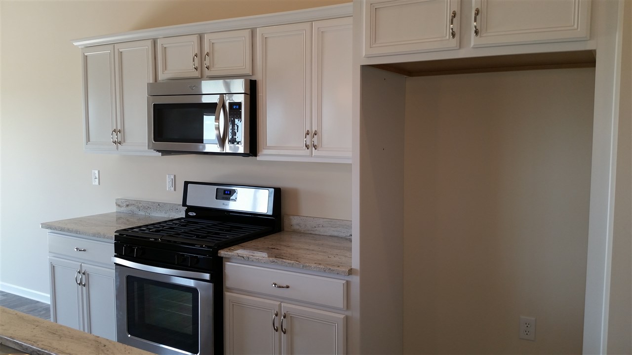 3620 Eagles Ridge Drive Beloit, WI 53511 - Photo 10 of 17 Gallery Image 10