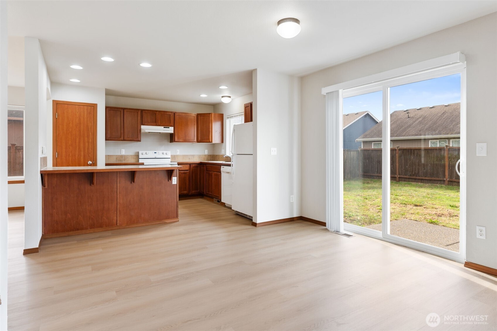 116 Goldmyer Drive Chehalis, WA 98532 - Photo 15 of 38 a view of kitchen with stainless steel appliances granite countertop a stove and a refrigerator