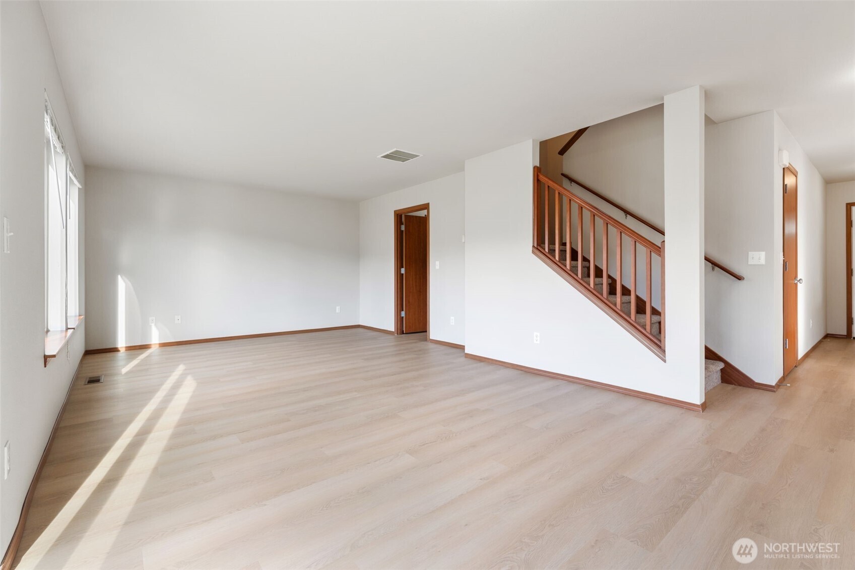116 Goldmyer Drive Chehalis, WA 98532 - Photo 18 of 38 a view of an entryway with wooden floor