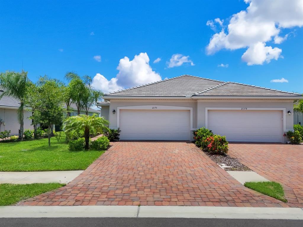 2175 Dragonfruit Way Naples, FL 34120 - Photo 6 of 42