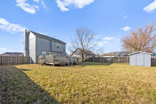 $340,000 | 916 Witch Hollow, Gardner, KS 66030