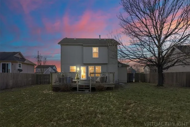 $340,000 | 916 Witch Hollow, Gardner, KS 66030