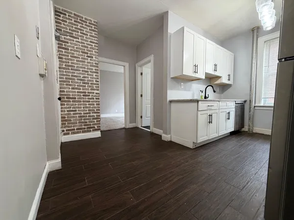 $2,500 | 7812 Hudson Avenue, Unit C2, North Bergen, NJ 07047