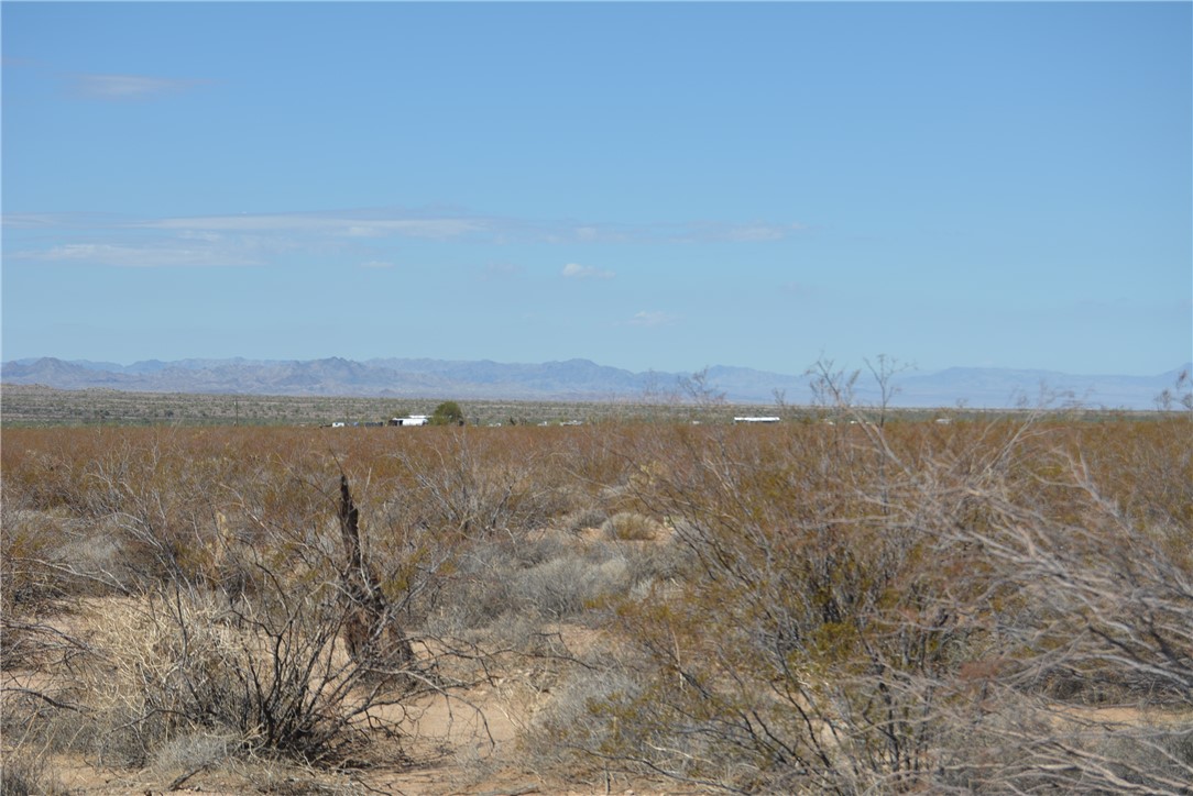 207-35-005 South Arlington Road Yucca, AZ 86438 - Photo 75 of 92