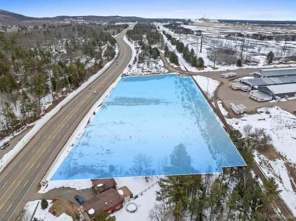 $299,900 | 2 Hwy Quinnesec Mi 49876 Highway, Iron Mountain, MI 49801