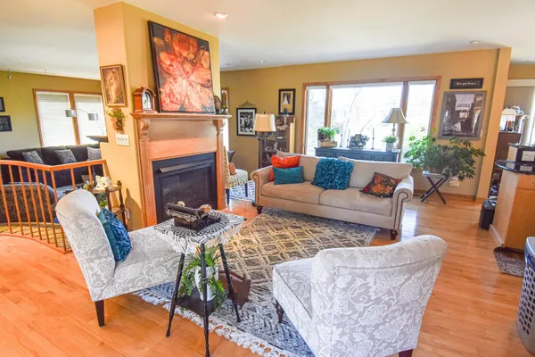 $450,000 | 1217 Taft Street East, Thief River Falls, MN 56701