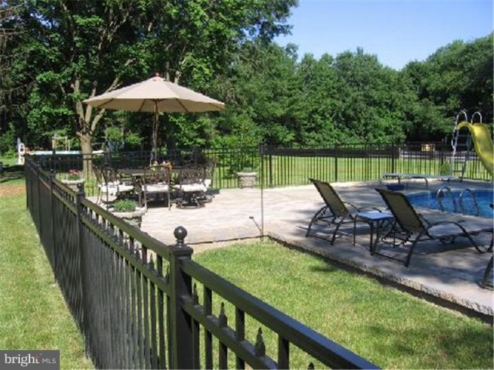 10 Simontown Road Pemberton, NJ 08068 - Photo 22 of 25 Pool