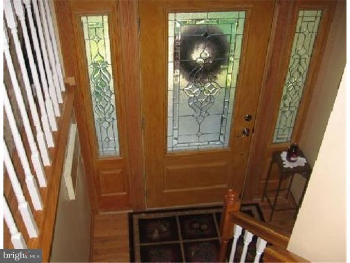 10 Simontown Road Pemberton, NJ 08068 - Photo 8 of 25 Foyer