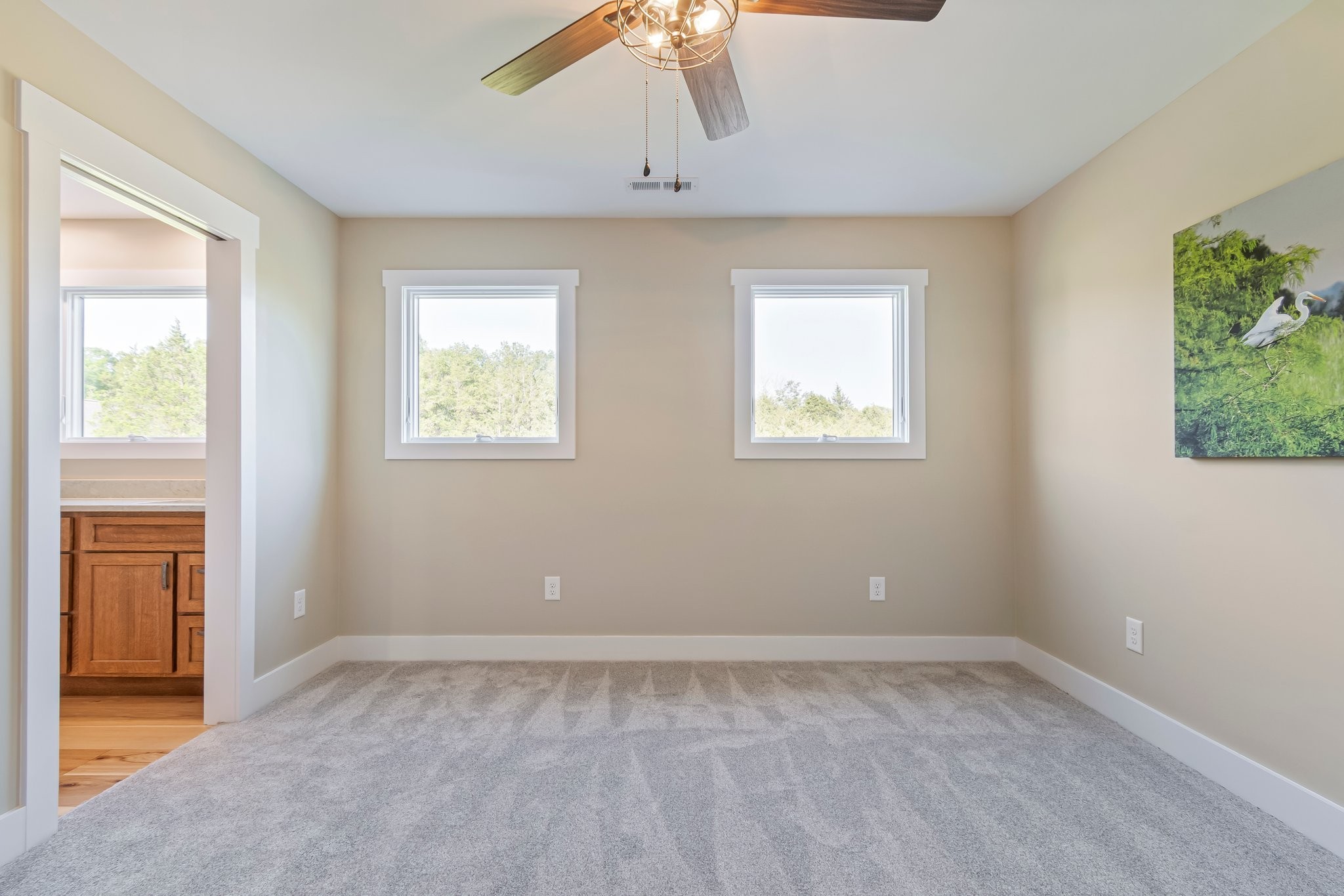 2825 Oregon Road Milton, TN 37118 - Photo 38 of 71 an empty room with windows