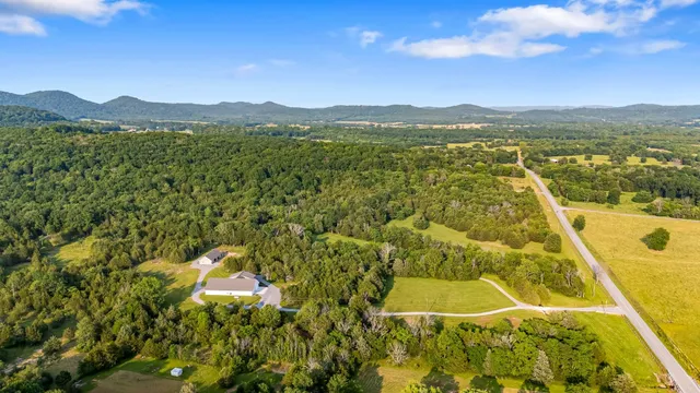 $3,990,000 | 2825 Oregon Road, Milton, TN 37118