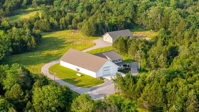 $3,990,000 | 2825 Oregon Road, Milton, TN 37118