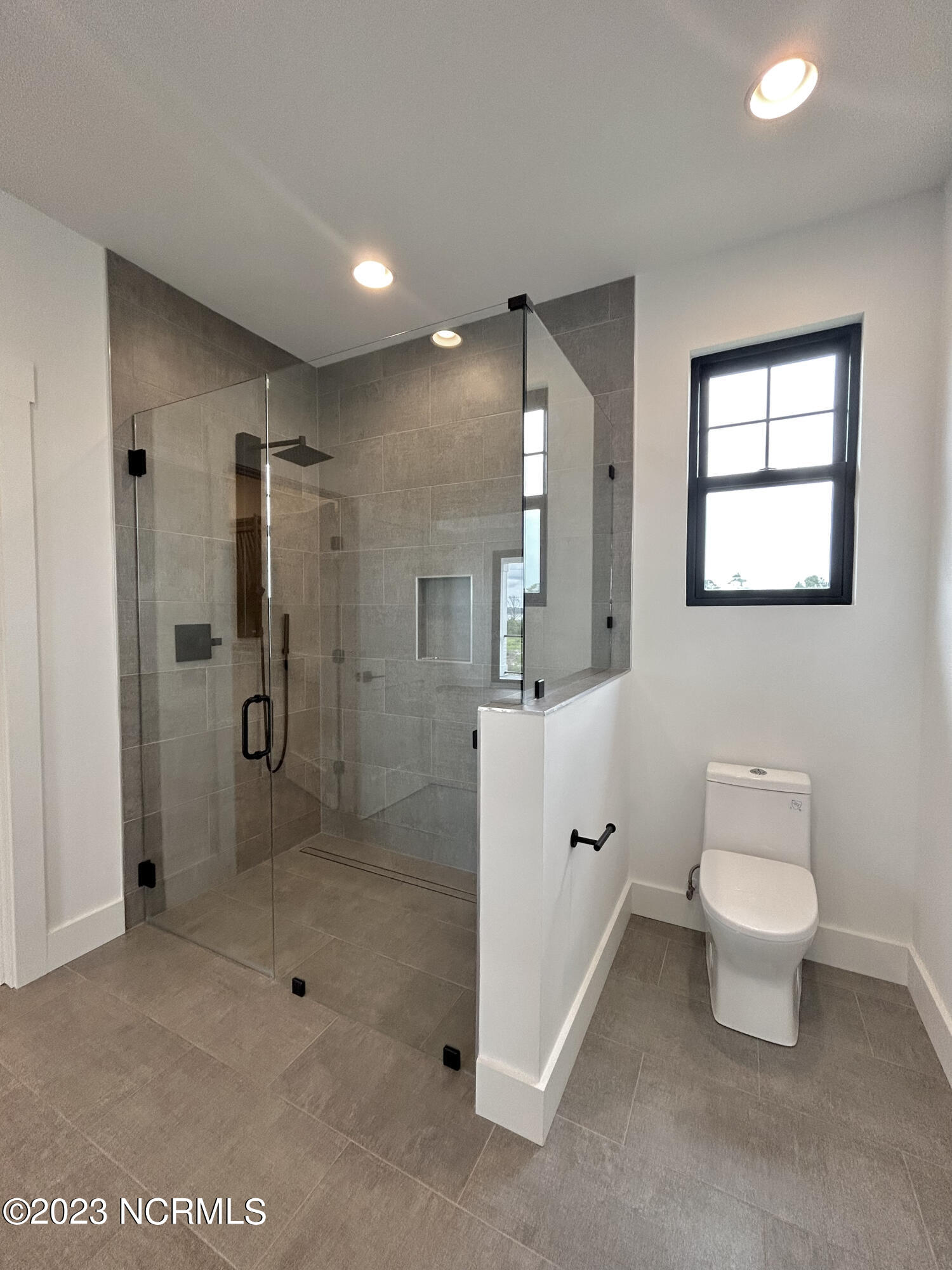 8433 River Road Wilmington, NC 28412 - Photo 35 of 38 DA6DA29D-C997-4EA6-93B3-8BE9DE18DF6F
