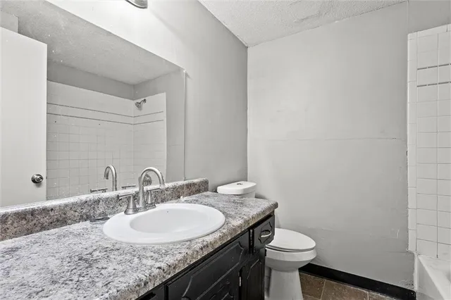 $230,000 | 3801 Northeast Antioch Road, Kansas City, MO 64117