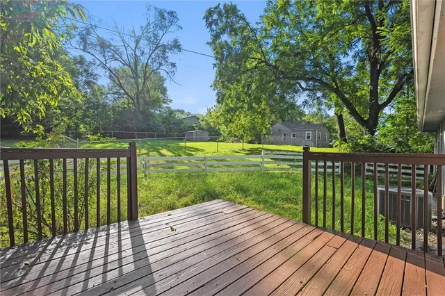 $230,000 | 3801 Northeast Antioch Road, Kansas City, MO 64117