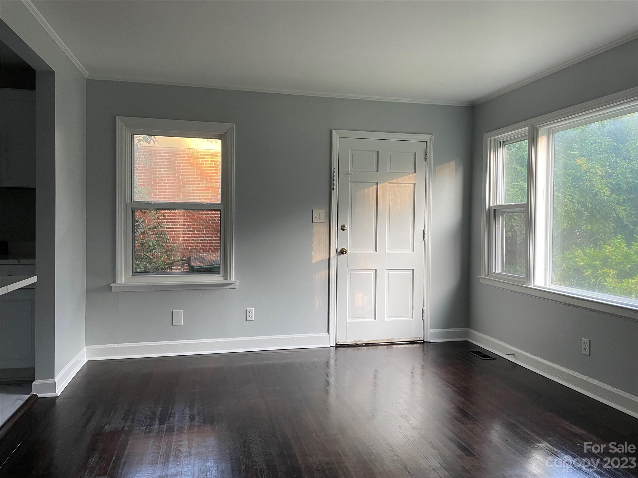 4127 Tillman Road Charlotte, NC 28208 - Photo 3 of 11 Gallery Image 3