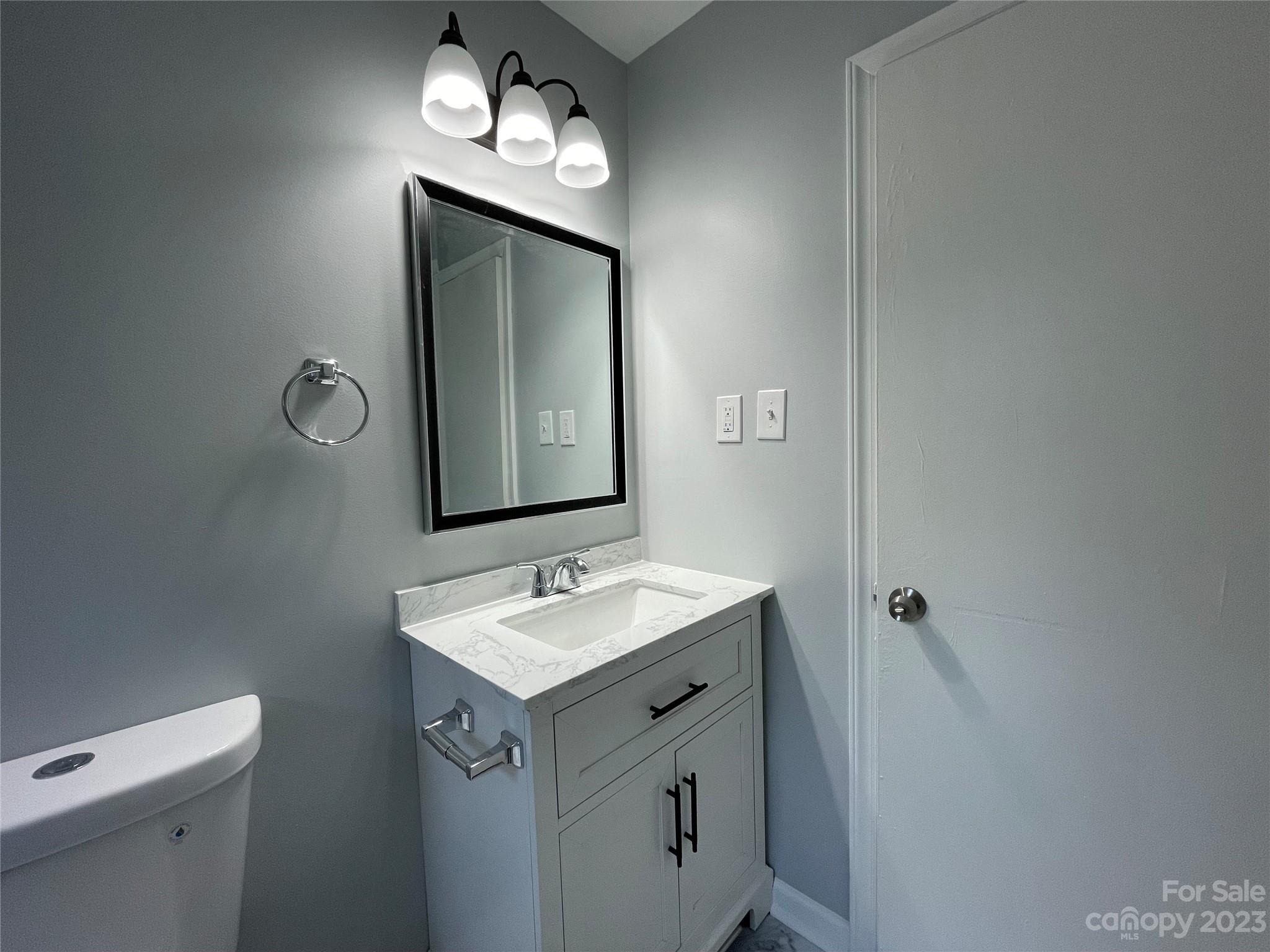 4127 Tillman Road Charlotte, NC 28208 - Photo 7 of 11 Gallery Image 7