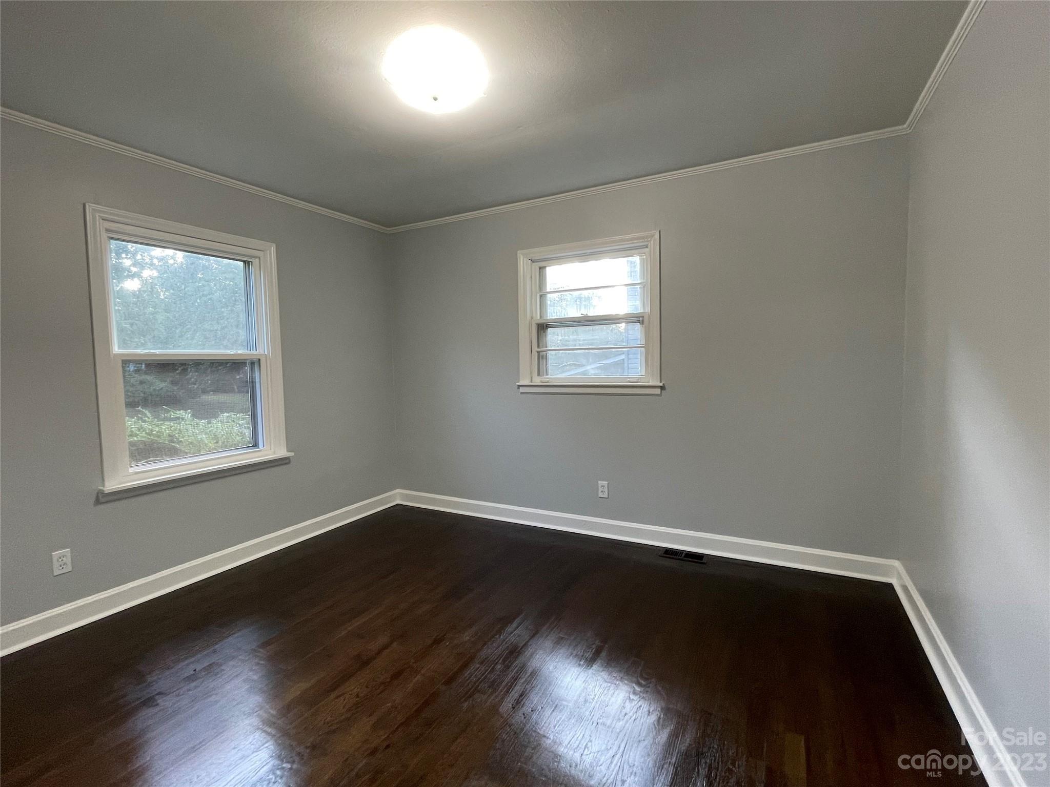4127 Tillman Road Charlotte, NC 28208 - Photo 9 of 11 Gallery Image 9