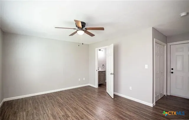 $1,350 | 2003 Woodlawn Street, Unit FRONT, Victoria, TX 77901