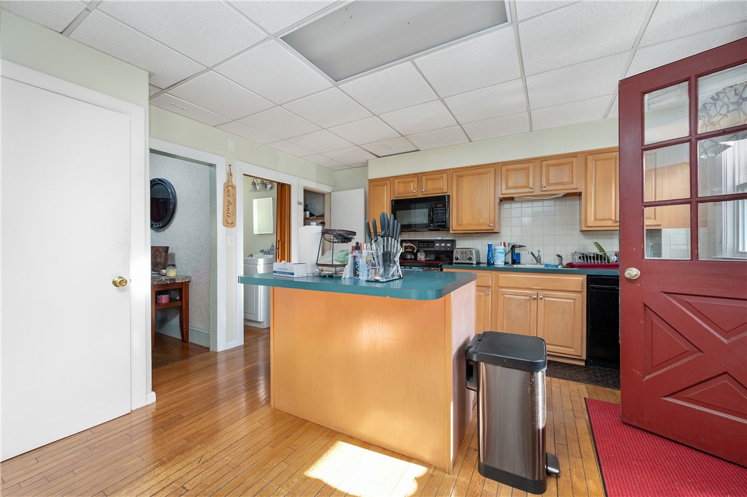 27 Steere Farm Road Burrillville, RI 02830 - Photo 13 of 40 Gallery Image 13