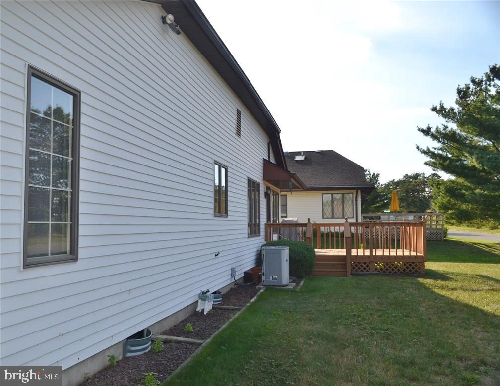 38 Fir Road, Unit 16 Manahawkin, NJ 08050 - Photo 4 of 17