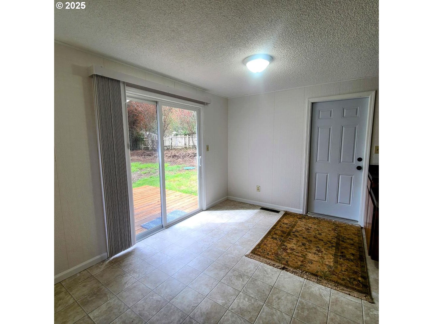 57178 Gladewood Road Coquille, OR 97423 - Photo 9 of 29 Dining Room