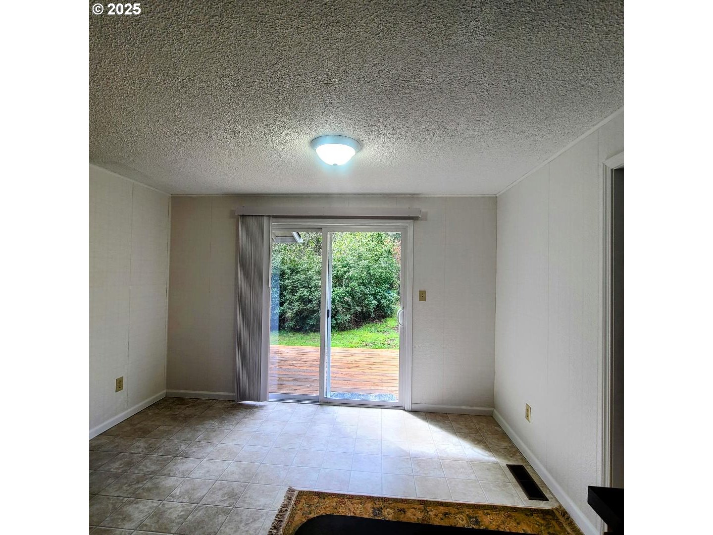 57178 Gladewood Road Coquille, OR 97423 - Photo 10 of 29 Dining Room