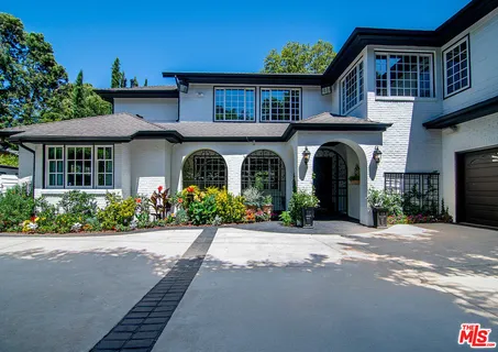 $4,299,000 | 4054 Stone Canyon Avenue, Sherman Oaks, CA 91403