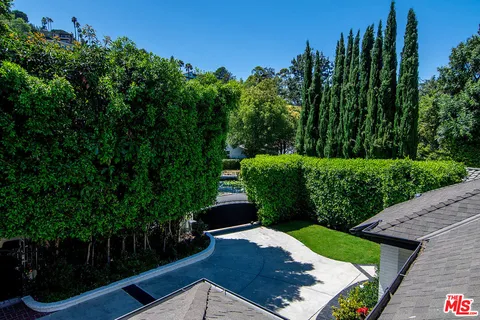 $4,299,000 | 4054 Stone Canyon Avenue, Sherman Oaks, CA 91403