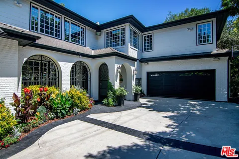$4,299,000 | 4054 Stone Canyon Avenue, Sherman Oaks, CA 91403
