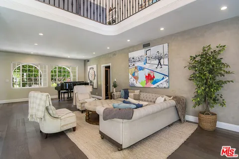 $4,299,000 | 4054 Stone Canyon Avenue, Sherman Oaks, CA 91403