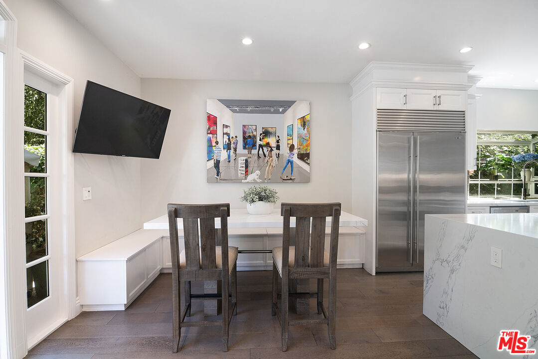 4054 Stone Canyon Avenue Sherman Oaks, CA 91403 - Photo 24 of 75