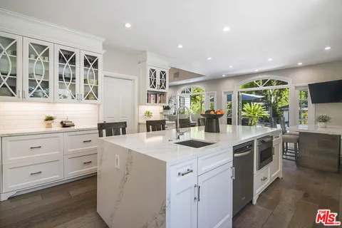 $4,299,000 | 4054 Stone Canyon Avenue, Sherman Oaks, CA 91403