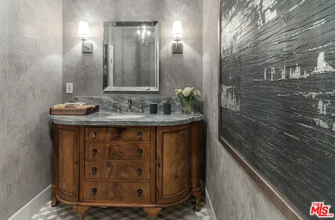 $4,299,000 | 4054 Stone Canyon Avenue, Sherman Oaks, CA 91403